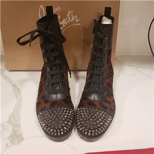 ts croc louboutin