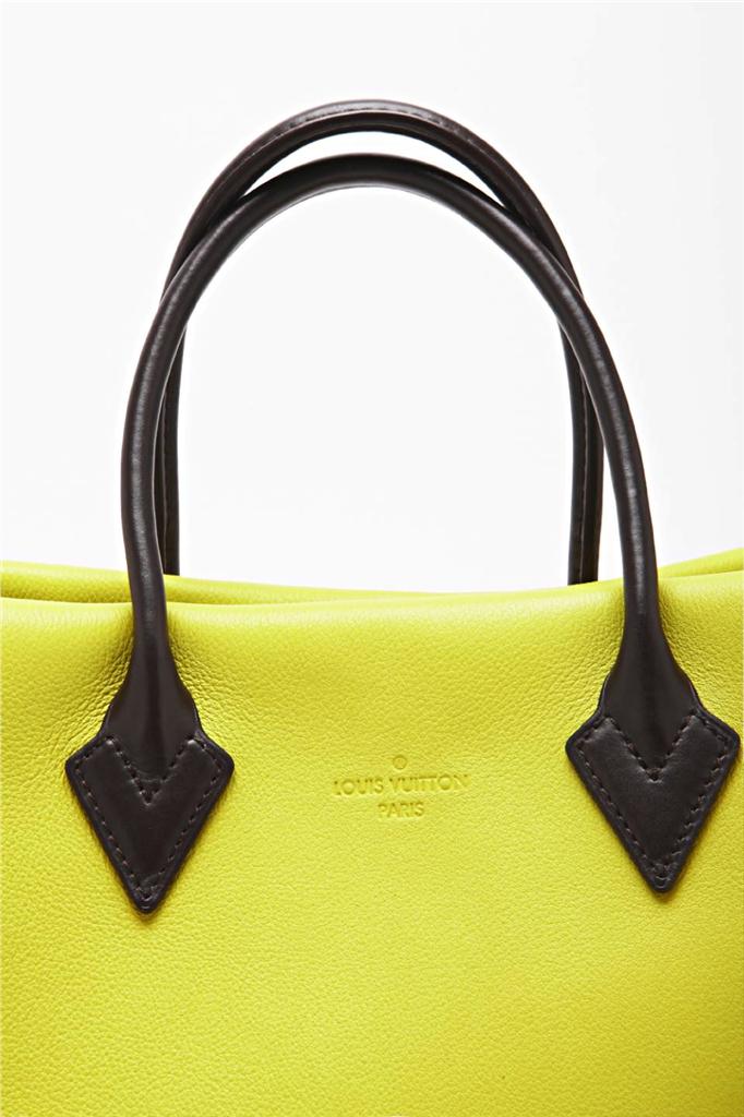 LOUIS VUITTON W Series PM Chartreuse Leather Bag Handbag Purse Tote NEW ...