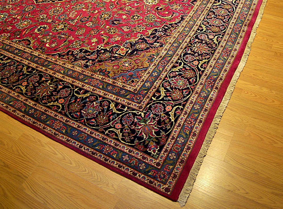 10 x 13 Handmade High Quality Antique Azeri Medallion Design Rug_Soft