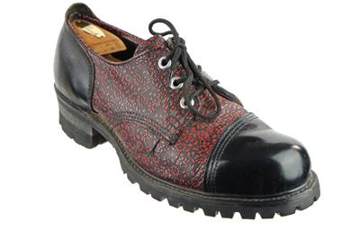 strength shoes 90s