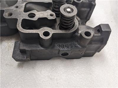 10 15 Camaro SS LH Driver Side Rear Spindle Assembly GM