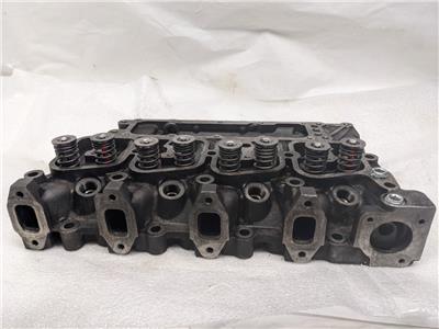 CUMMINS 2831041 Case Cummins Cylinder Head FOR 450/430/440 CUMMINS 2831041 Case Cummins Cylinder Head FOR 450/430/440