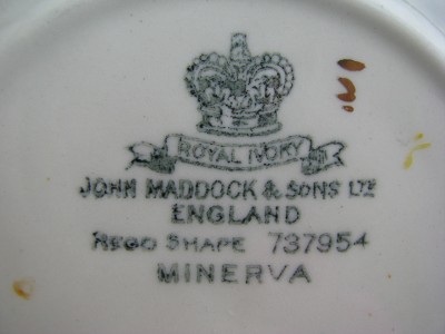 John Maddock & Sons England 737954 Minerva 1 Soup Bowl