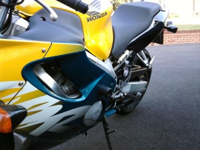 HONDA CBR 600 1999 2006 F4 F4i FAIRING CRASH MUSHROOMS SLIDERS