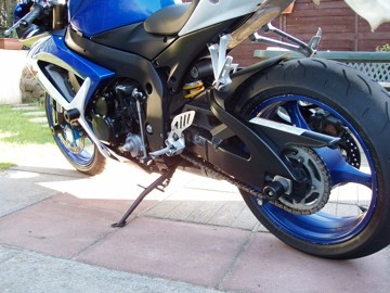 R/&G Racing Left Side Engine Case Slider for Suzuki GSXR 600//750 2011-2014 ECS0069BK