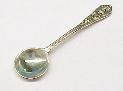 vintage sterling silver salt / sugar spoon - 2.38"