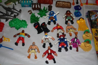 imaginext buccaneer bay