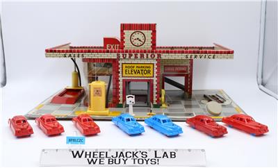 Superior Service Station Tin Litho 1949 T. Cohn Inc Vintage Toy