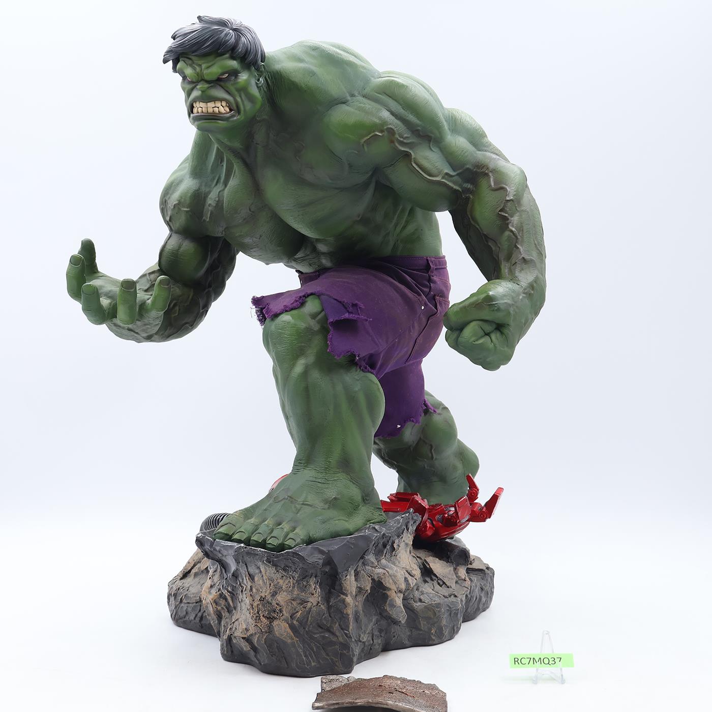 The Incredible Hulk Premium Format Statue Marvel Sideshow Collectibles 0121/2500