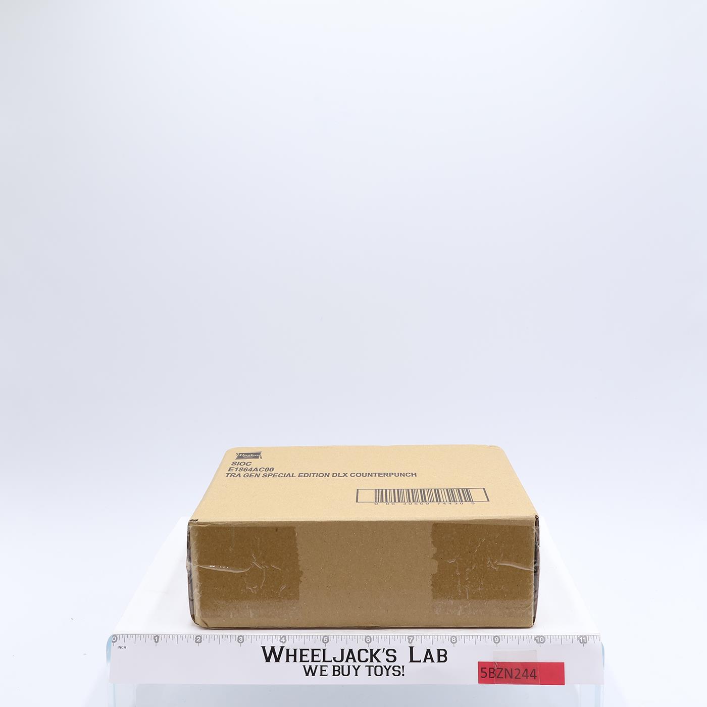 DLX Counterpunch Transformers Power Of The Primes 2018 Hasbro Figure NEW SEALED