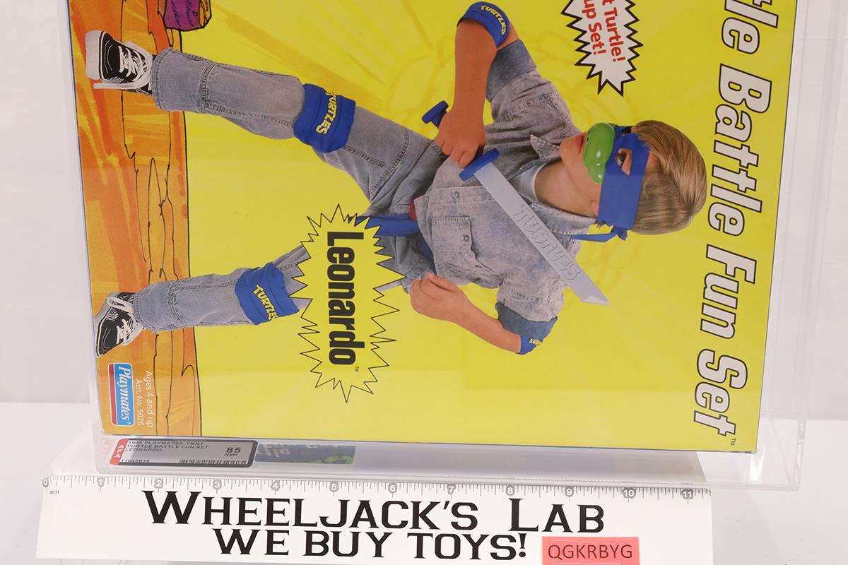 Leonardo Turtle Battle Fun Set AFA HIGHEST GRADED 85 POP 1 TMNT Playmates NEW