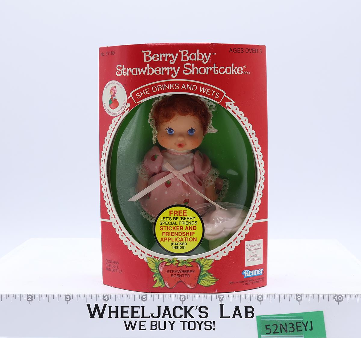 Berry Baby Strawberry Shortcake Drinks Wets 1984 Kenner Vintage Doll NEW MISB