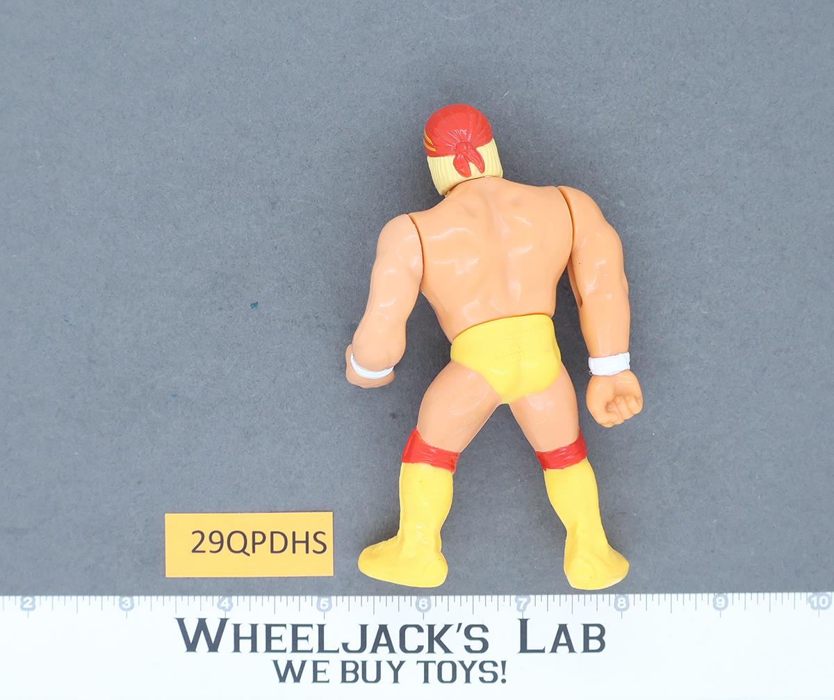 Hulk Hogan Series 5 100% Complete WWF WWE Wrestling 1992 Hasbro Vintage Action