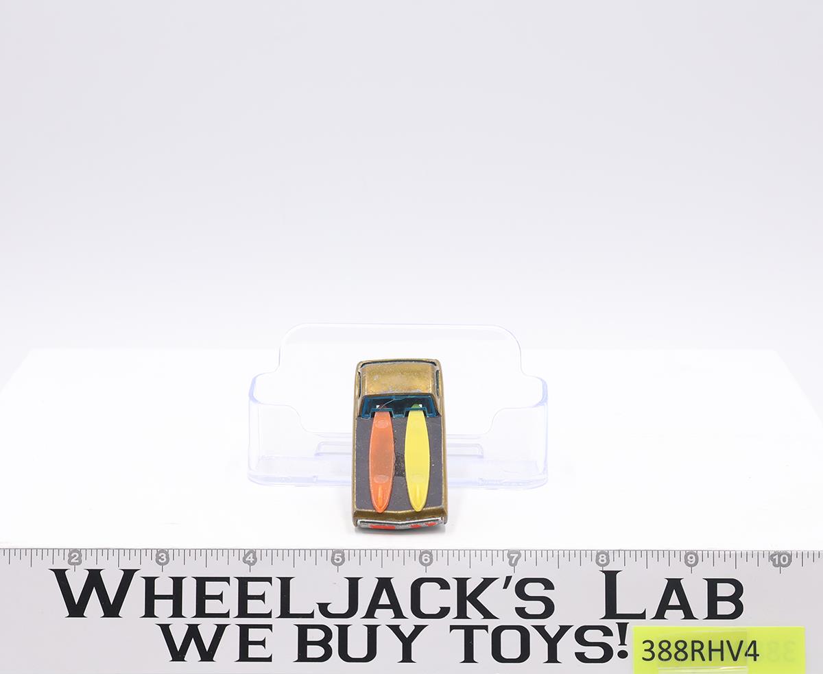 Deora Gold w/ Surfboards 1967 1968 Redline Hot Wheels Mattel Vintage RL HK