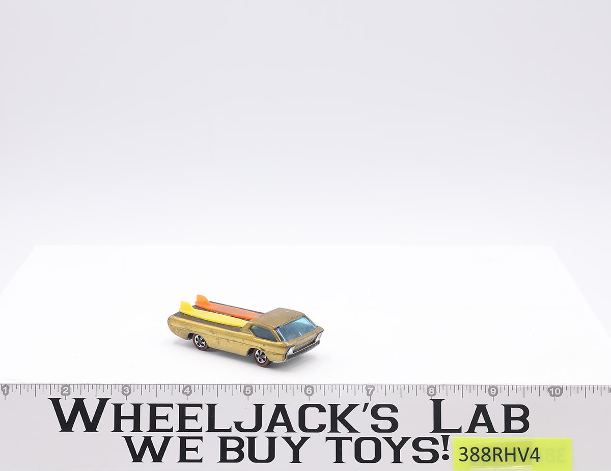 Deora Gold w/ Surfboards 1967 1968 Redline Hot Wheels Mattel Vintage RL HK