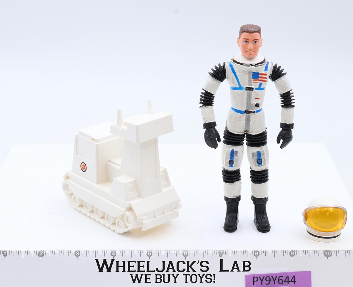 Major Matt Mason W/ Cat Trac and Helmet Man in Space 1966 Mattel NO BROKEN WIRES