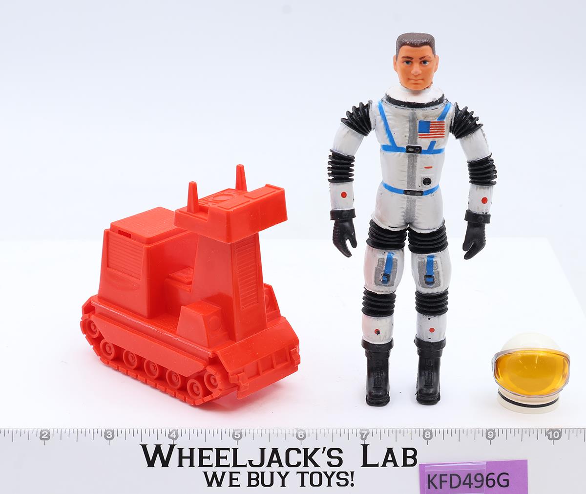 Major Matt Mason W/ Cat Trac and Helmet Man in Space 1966 Mattel NO BROKEN WIRES