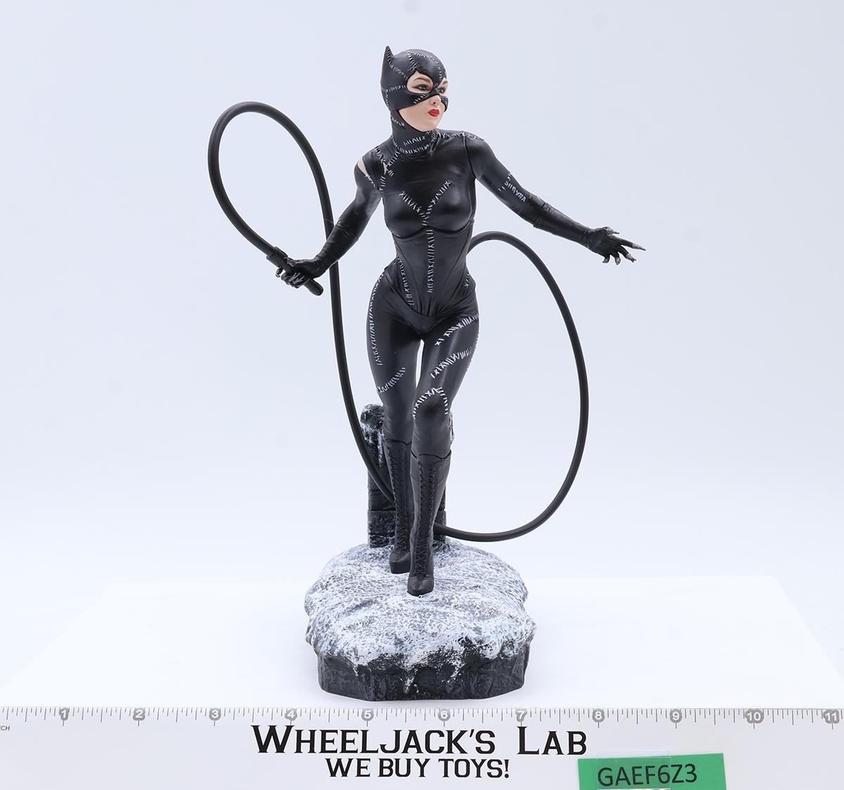 Catwoman DC Comics Batman Returns Gallery Diorama Diamond Select 9" Statue MIB