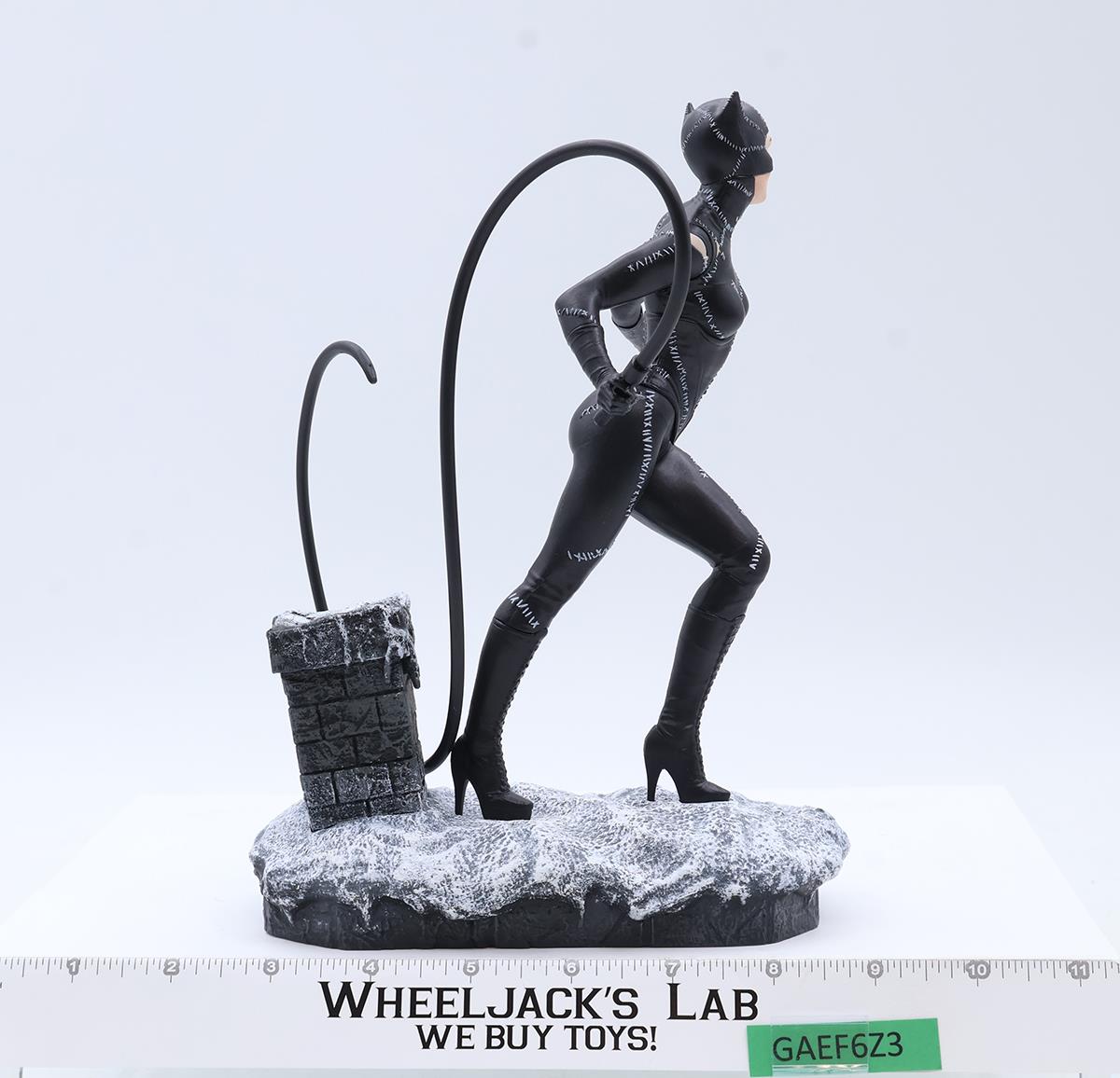 Catwoman DC Comics Batman Returns Gallery Diorama Diamond Select 9" Statue MIB