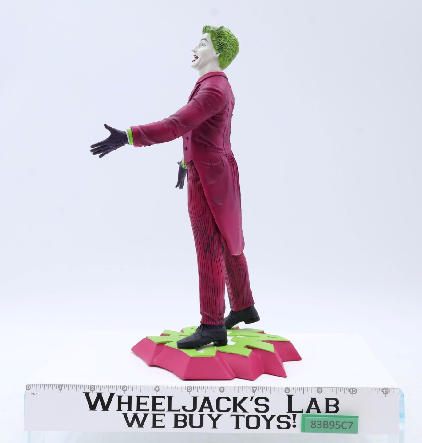 Joker DC Comics Premier Collection Diamond Select Jean St. Jean 12" Resin Statue