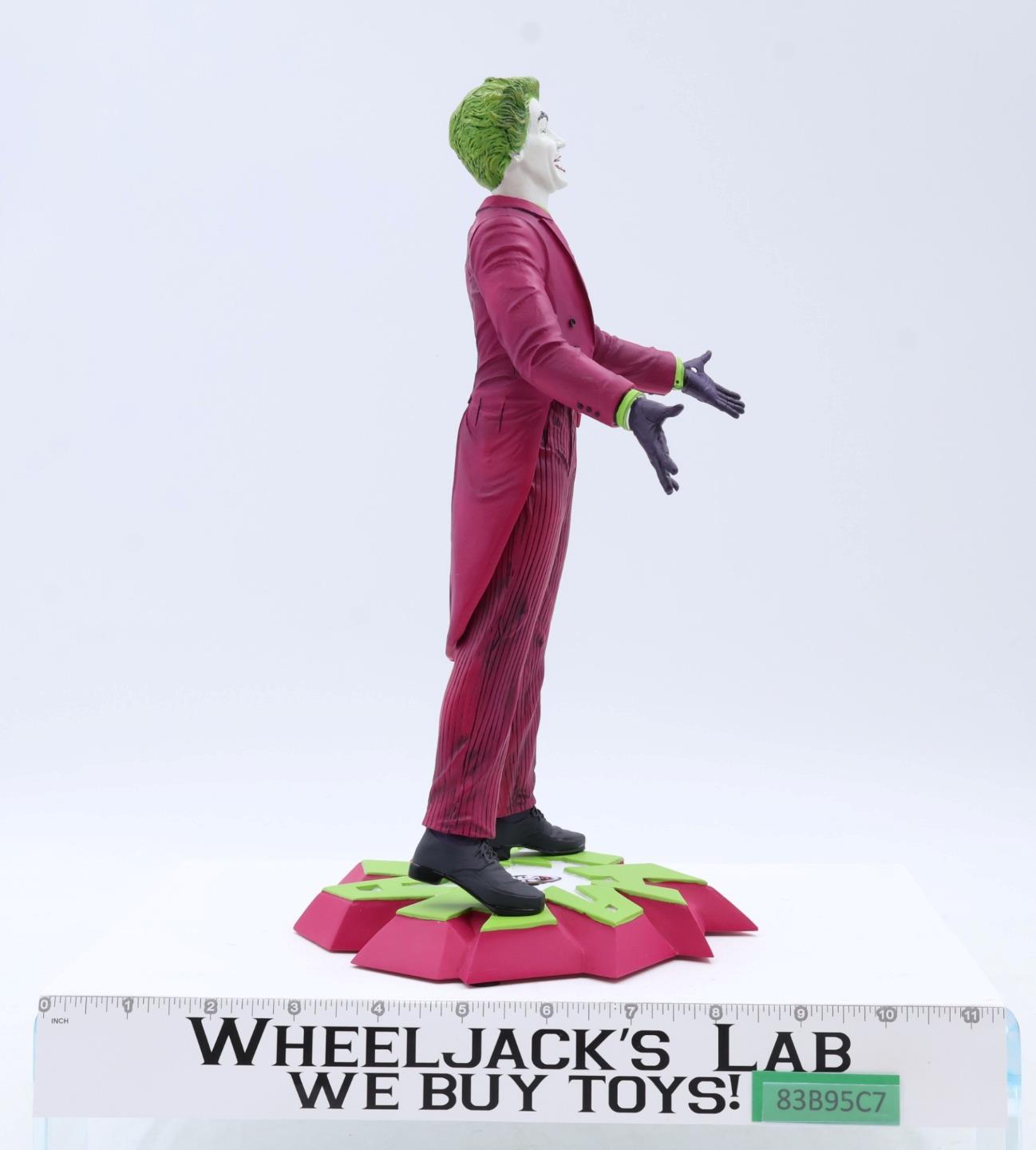 Joker DC Comics Premier Collection Diamond Select Jean St. Jean 12" Resin Statue