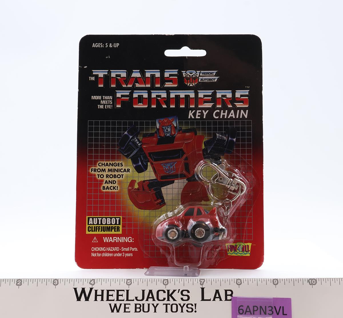 Cliffjumper Transformers G1 Reissue 2002 Hasbro Keychain NEW SEALED