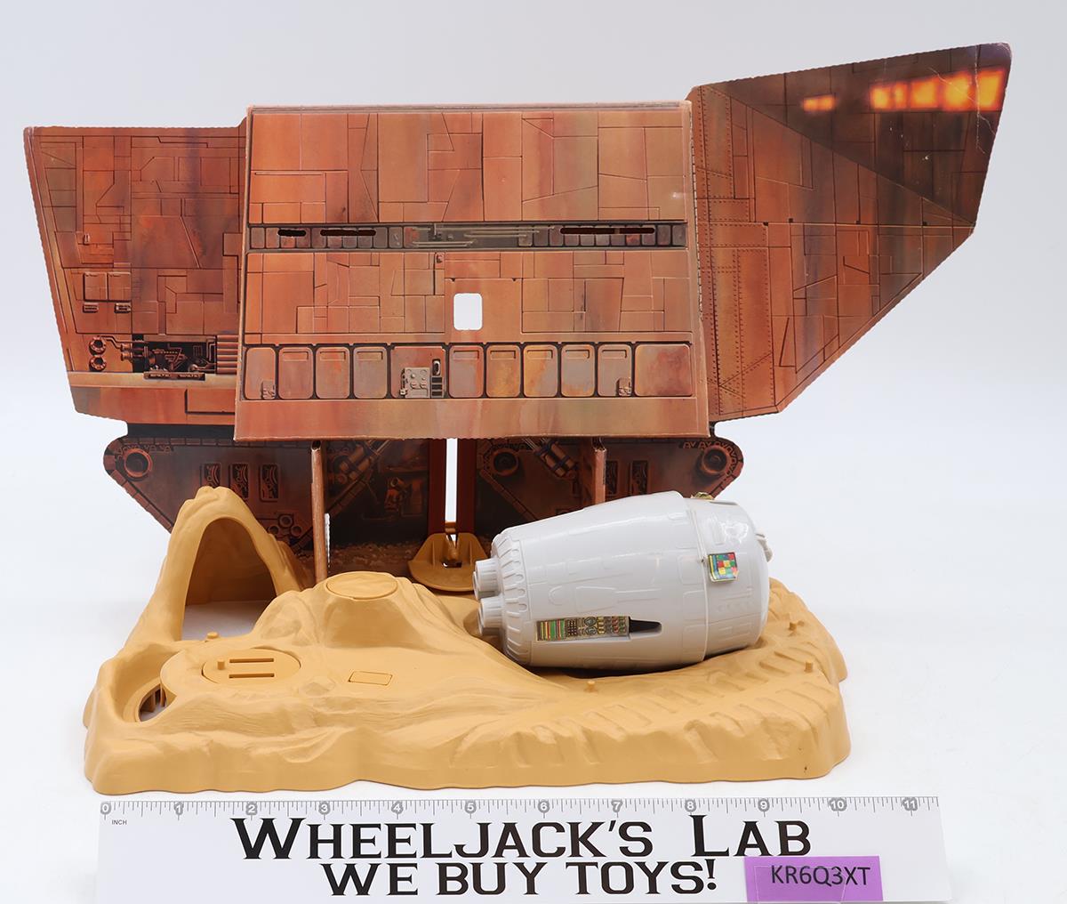 Land of the Jawas Star Wars 1977 Kenner Vintage Action Figure Playset