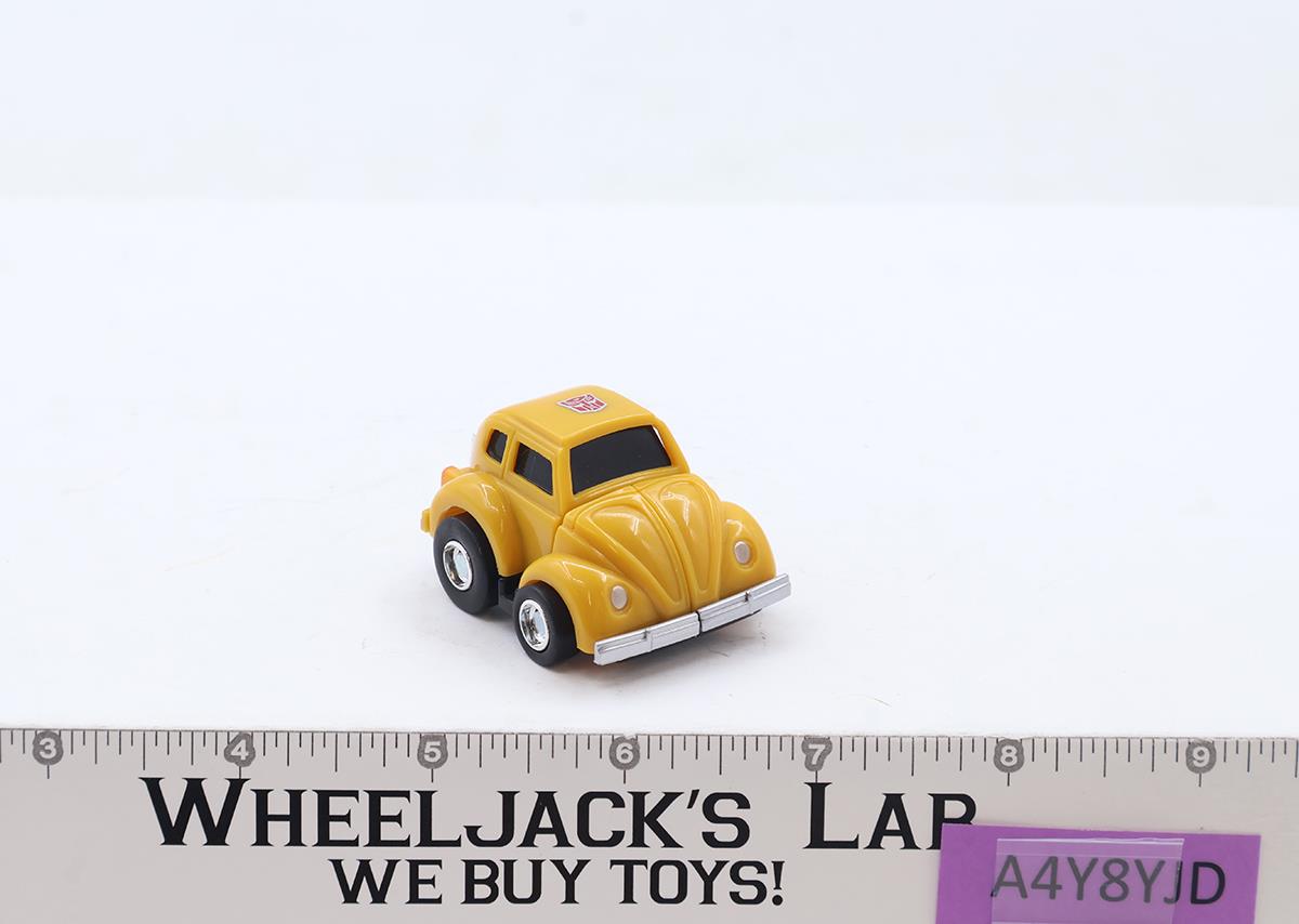 Bumblebee Hasbro REISSUE Transformers 2001 Action Figure