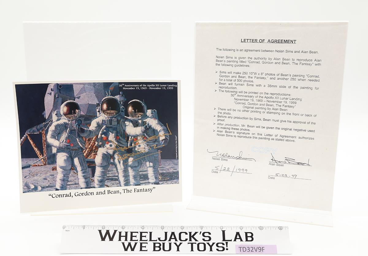 Astronaut Alan Bean NASA Apollo 12 AUTOGRAPHED 8x10 Photo