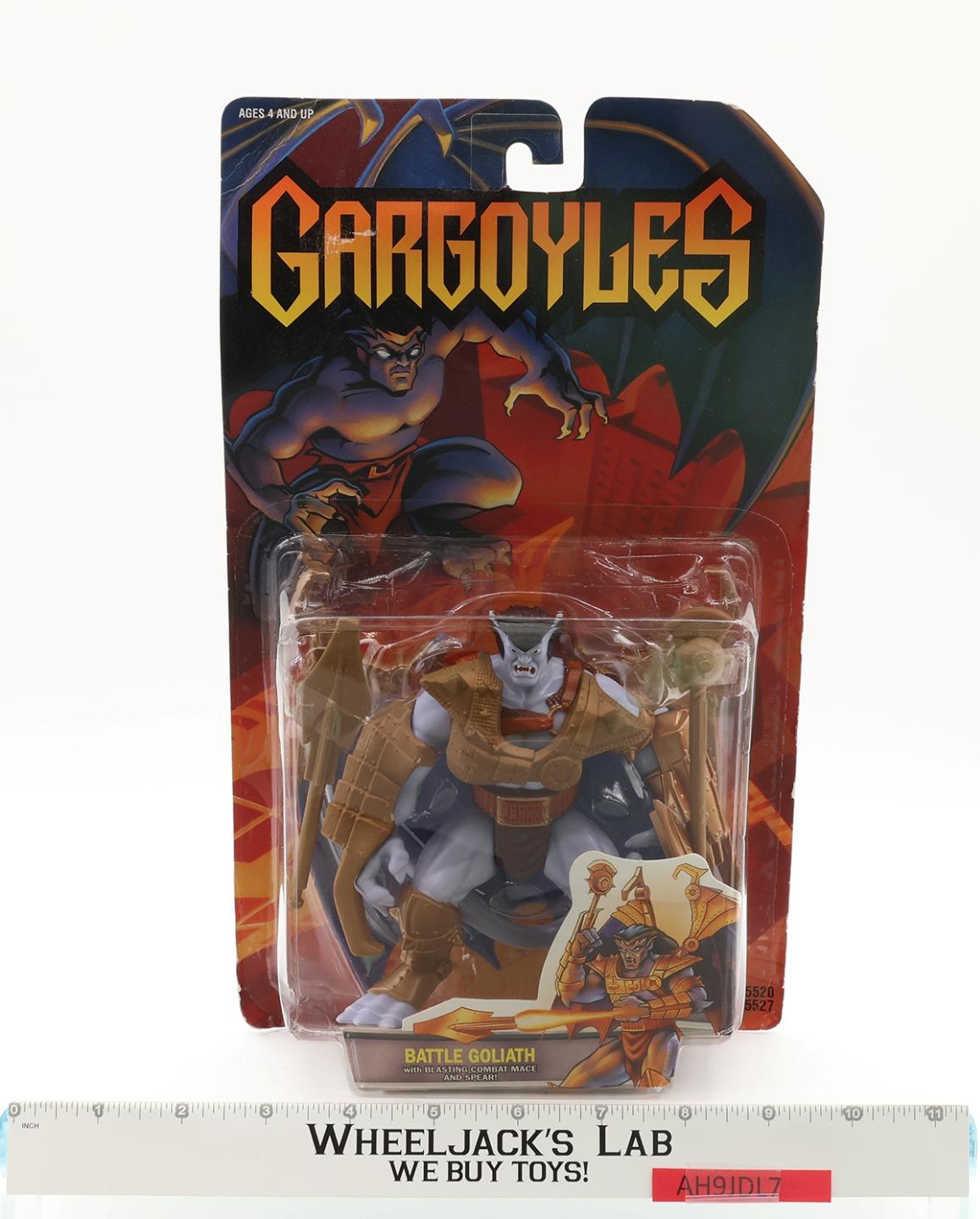 Gargoyles Battle Goliath With Mace and Spear Kenner 1996 Action Figure MOSC