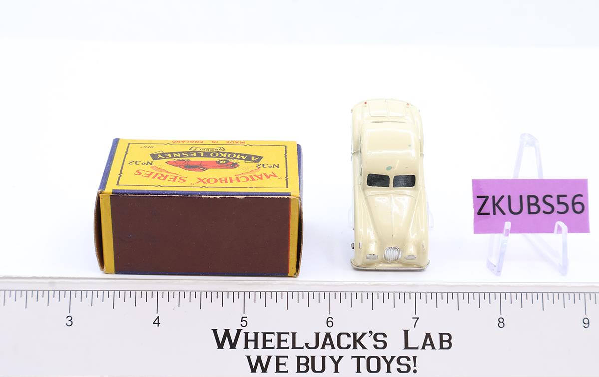 Jaguar XK140 Coupe No. 32 MOKO Lesney Matchbox 1957 CREAM Vtg England w/ Box