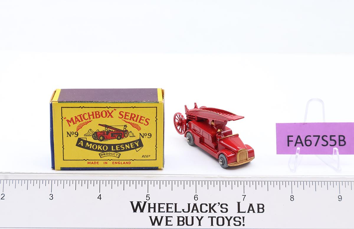 Dennis Fire Engine #9B MOKO Lesney Matchbox 1957 Vintage England Diecast Toy