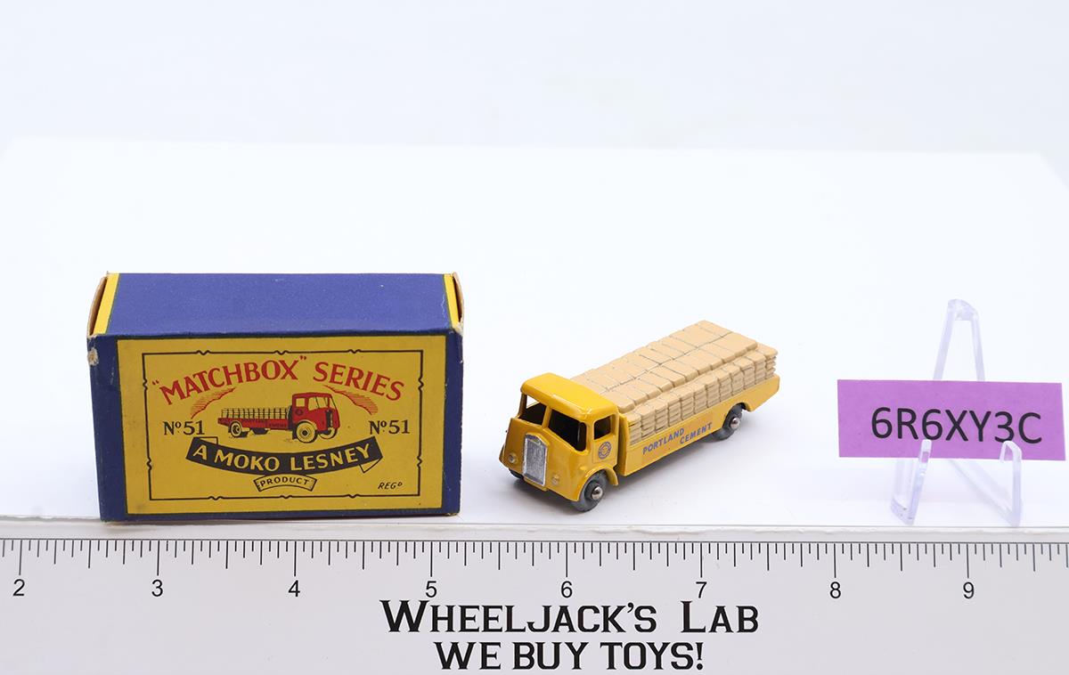 Albion Chieftain Cement Truck No. 54 MOKO Lesney Matchbox 1958 Vtg England w/Box