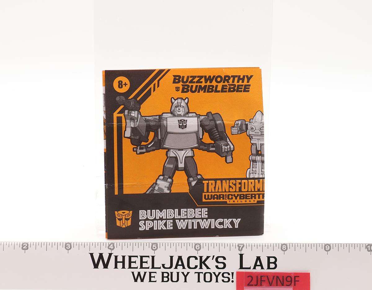 Buzzworthy Bumblebee & Spike Witwicky COMPLETE Transformers War of Cybertron