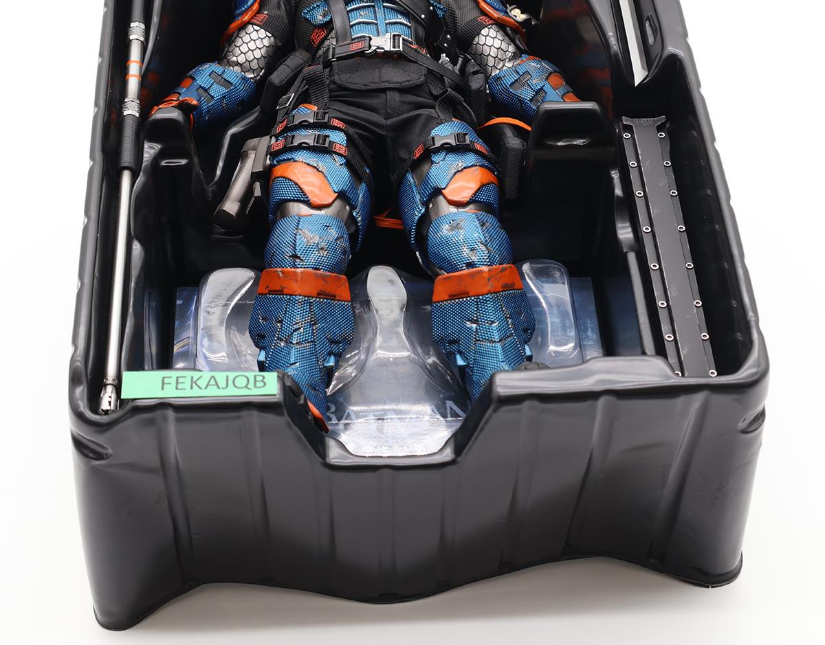 VGM030 Deathstroke Batman Arkham Origins Batman Hot Toys 1:6 Action Figure
