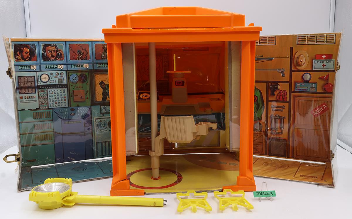 GI Joe Adventure Team Headquarters 1972 Hasbro 12" Action Figure Playset