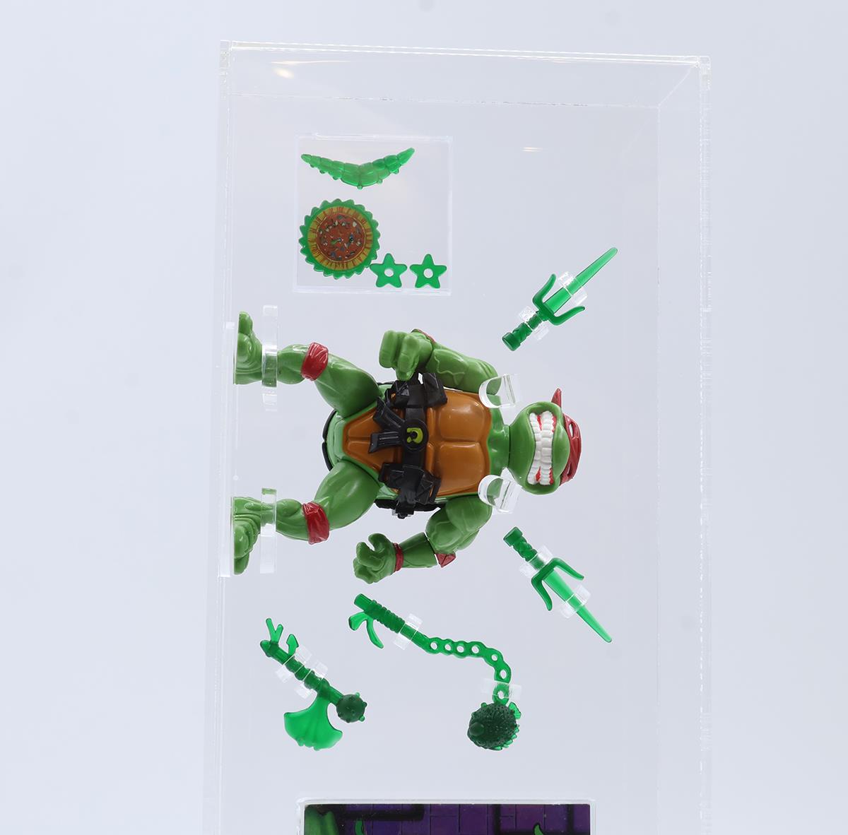 Storage Shell Raphael Black Belt Green Access. CAS GRADED 80 TMNT 1994 Playmates