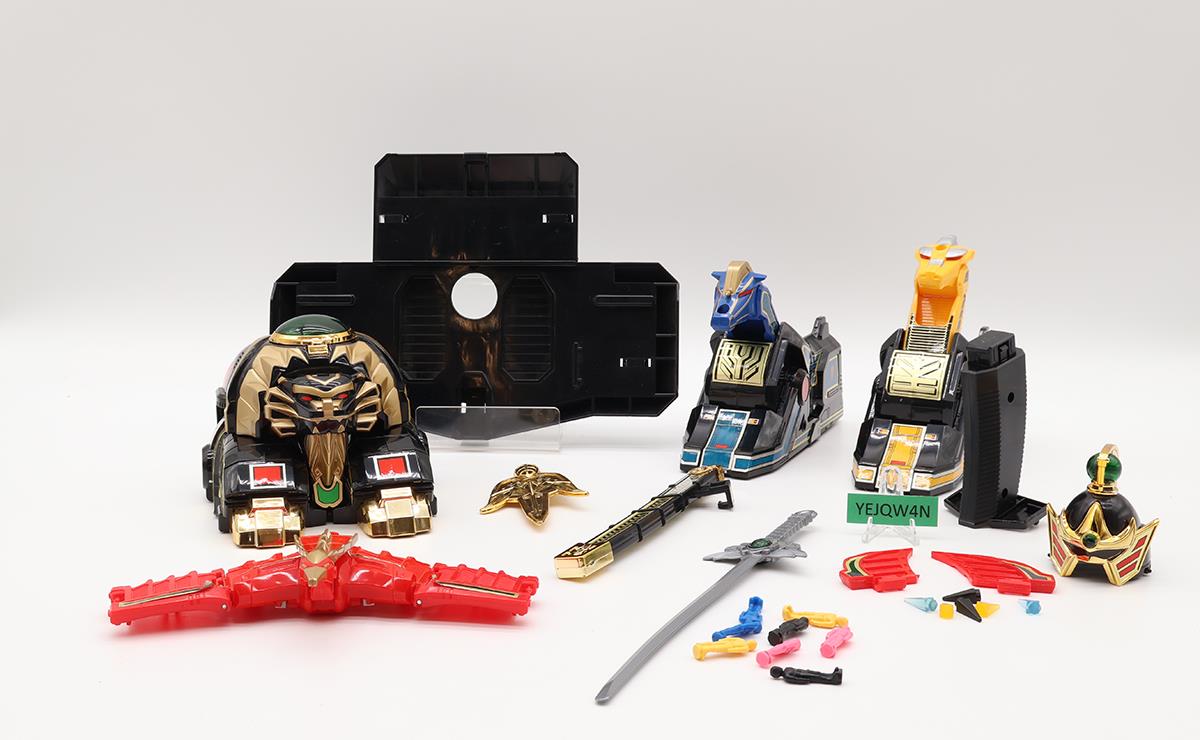 Thunderzord Assault Team Mighty Morphin Power Rangers 1994 Bandai Action Figure