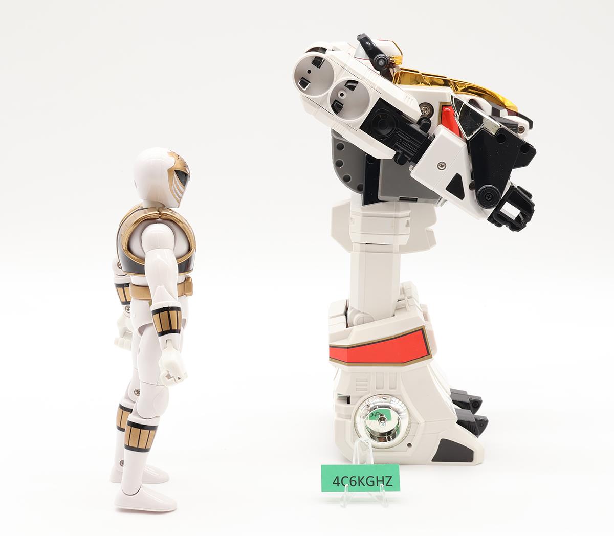 White Tigerzord 100% Complete W/ Box Power Rangers 1994 Bandai Action Figure