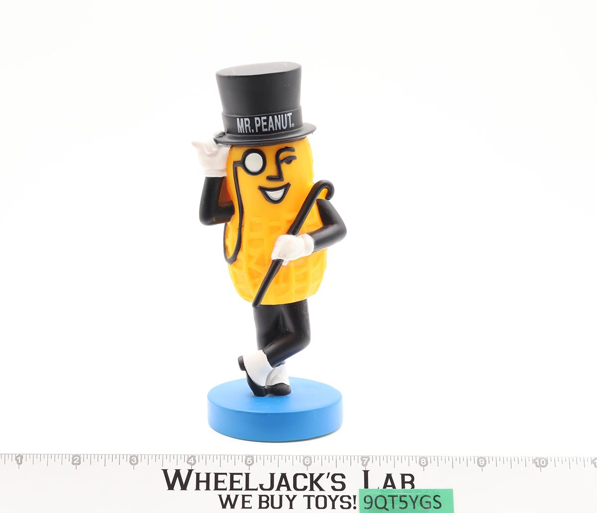 Mr. Peanut Wacky Wobbler Planters Funko Bobblehead