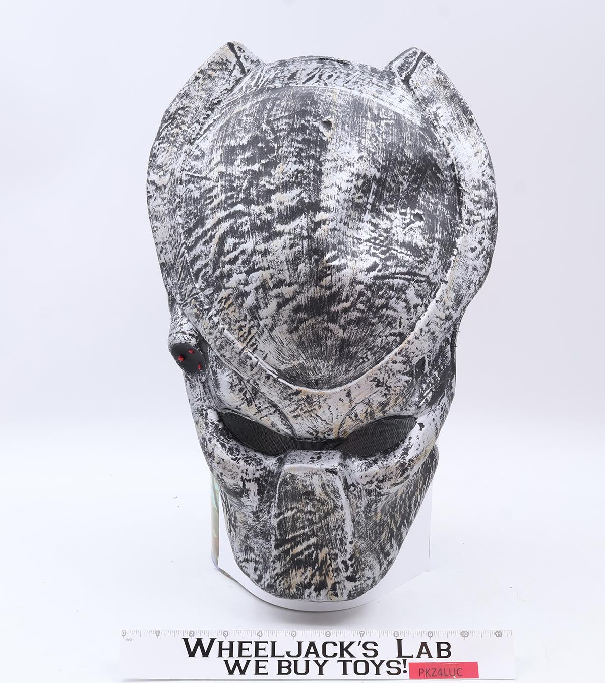 Plastic Predator Mask Alien vs Predator Adult Halloween Costume 2004 Rubies