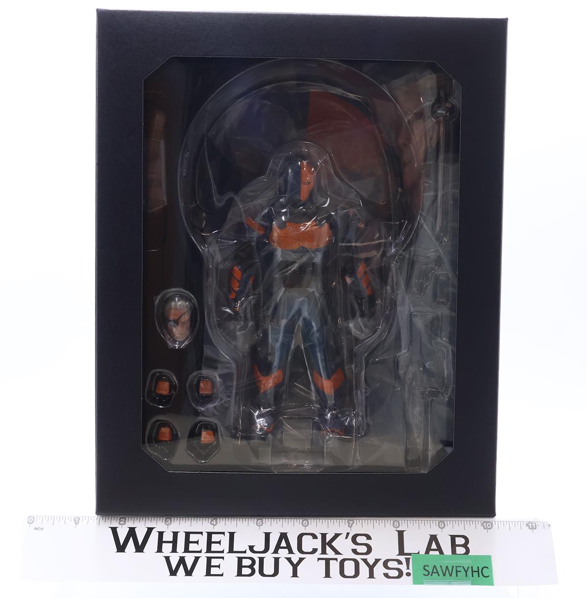 Deathstroke DC Comics Mezco One:12 6" Action Figure NEW MIB