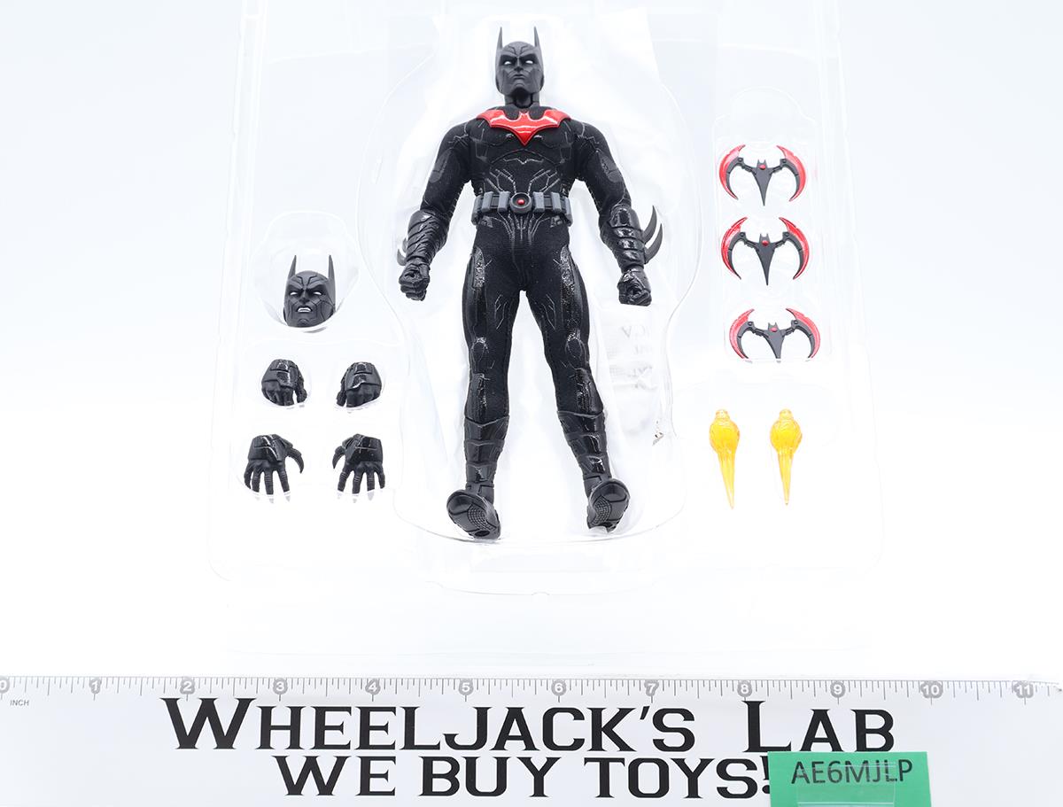 Batman Beyond DC Comics 2018 Mezco One:12 6" Action Figure NEW MIB