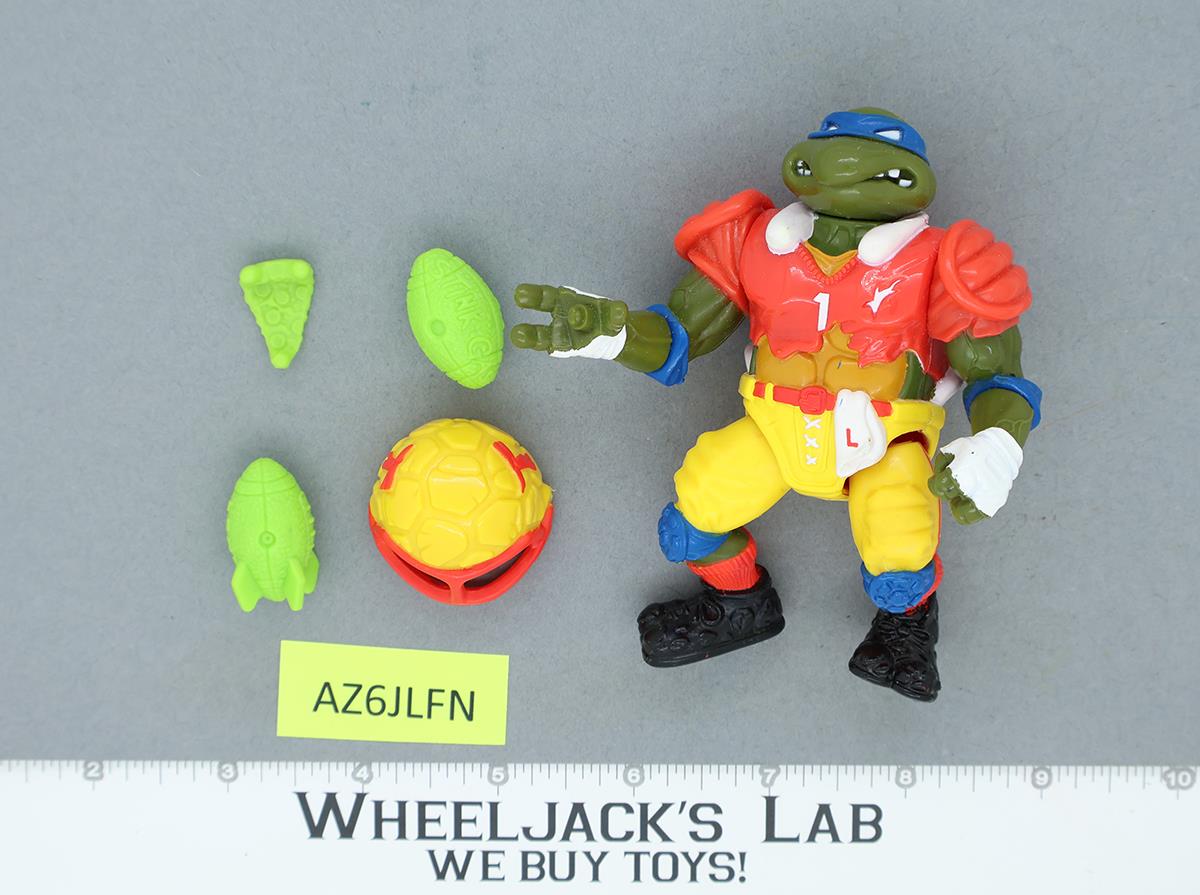 T.D. Tossin' Leo 100% Complete Teenage Mutant Ninja Turtle 1991 Playmates Action