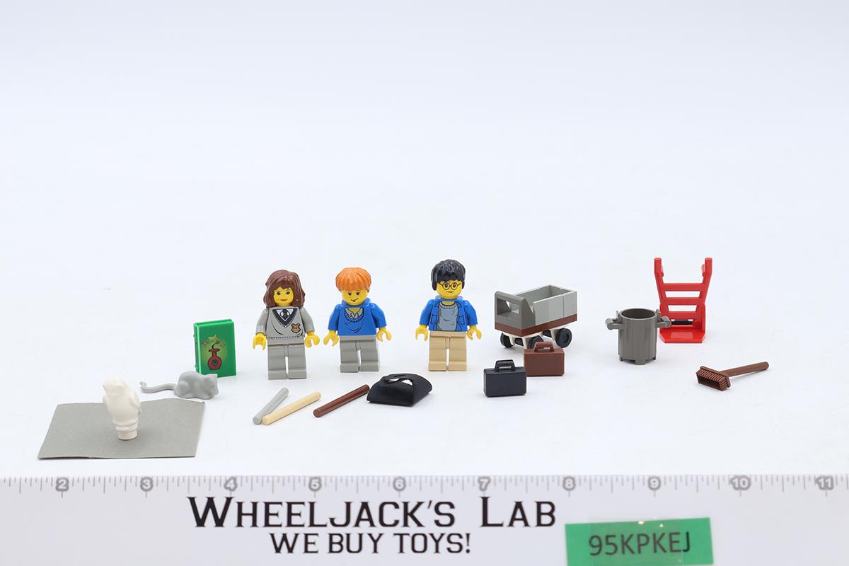 #4708 Hogwarts Express 100% Complete W/ Manual Harry Potter 2001 Lego