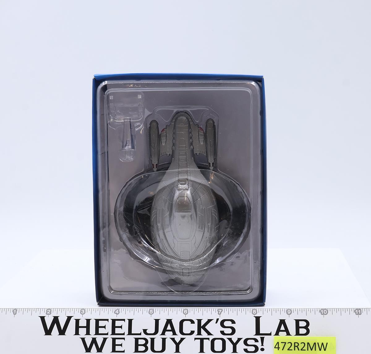 Armored USS Voyager NCC-74656 Star Trek Eaglemoss Replica Model Ship NEW MIB