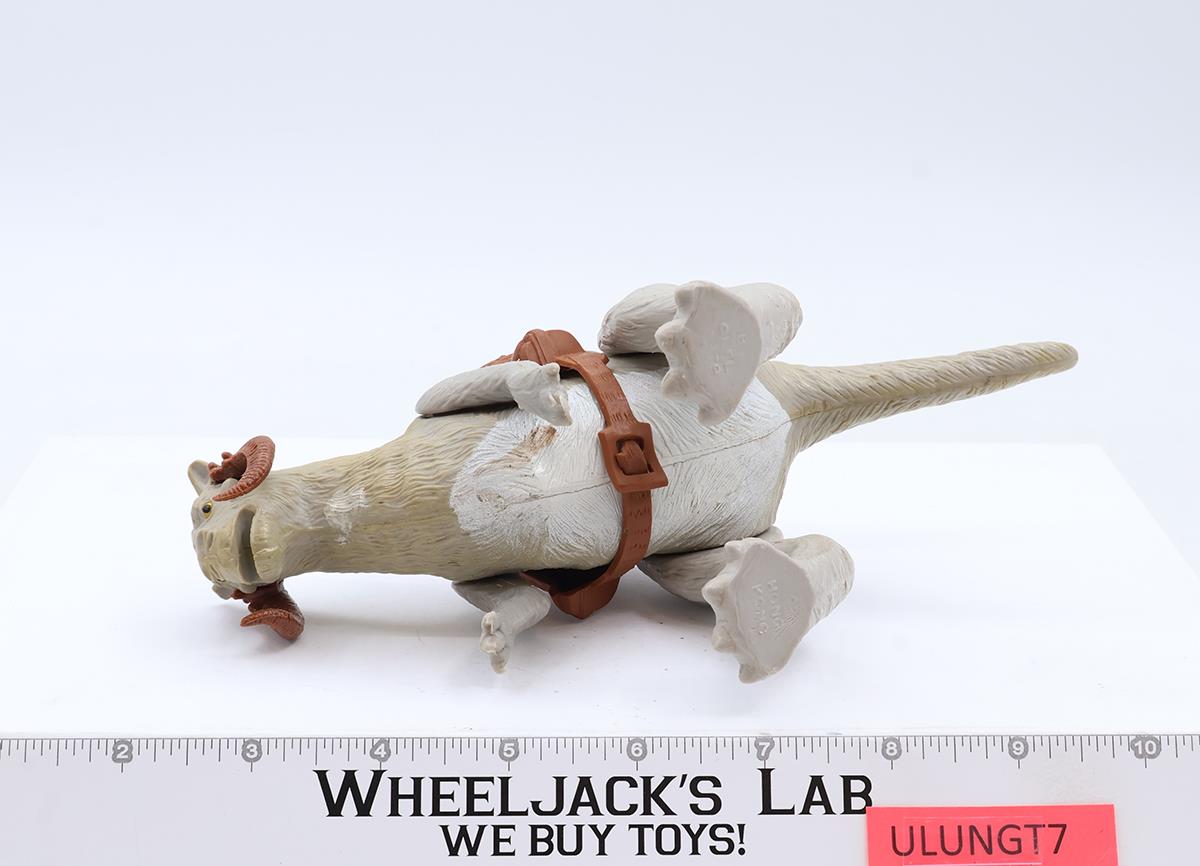 Tauntaun CLOSED BELLY W/SADDLE 1979 ESB Star Wars Vintage Action Figure