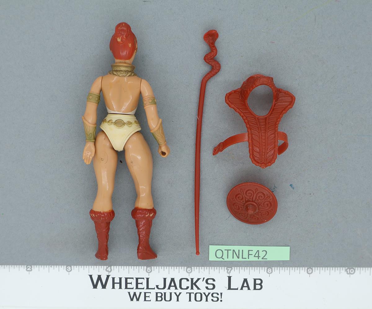 Teela He-Man Masters of the Universe MOTU 1982 Mattel Vintage Action Figure