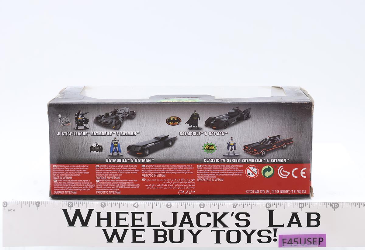 Classic TV Series Batmobile & Batman Die-Cast DC Comics Jada 1/32 NEW SEALED