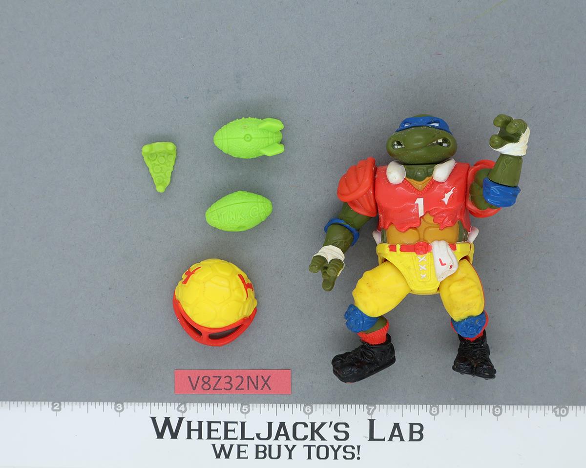 T.D. Tossin' Leo 100% Complete Teenage Mutant Ninja Turtle 1991 Playmates Action